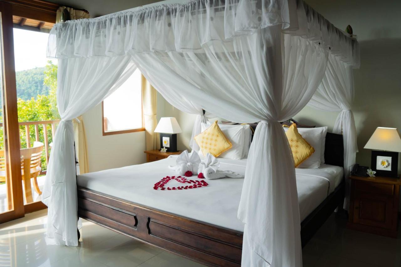 Munduk Sari Resort Exterior photo