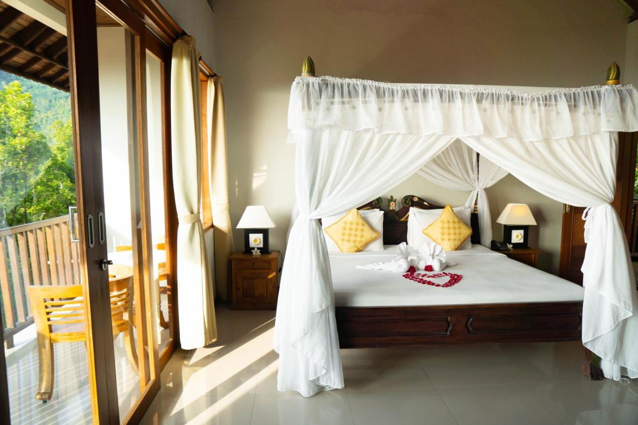 Munduk Sari Resort Exterior photo