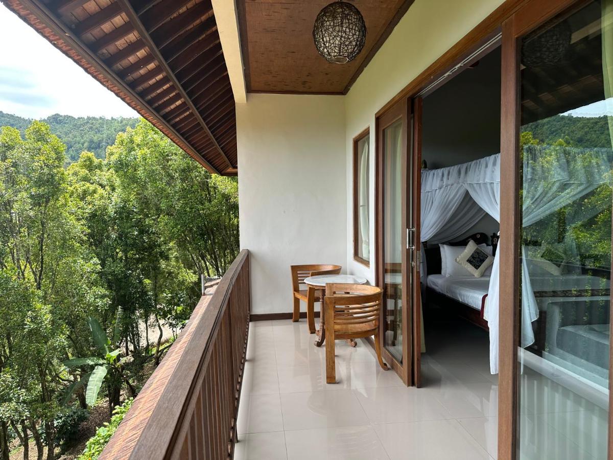 Munduk Sari Resort Exterior photo