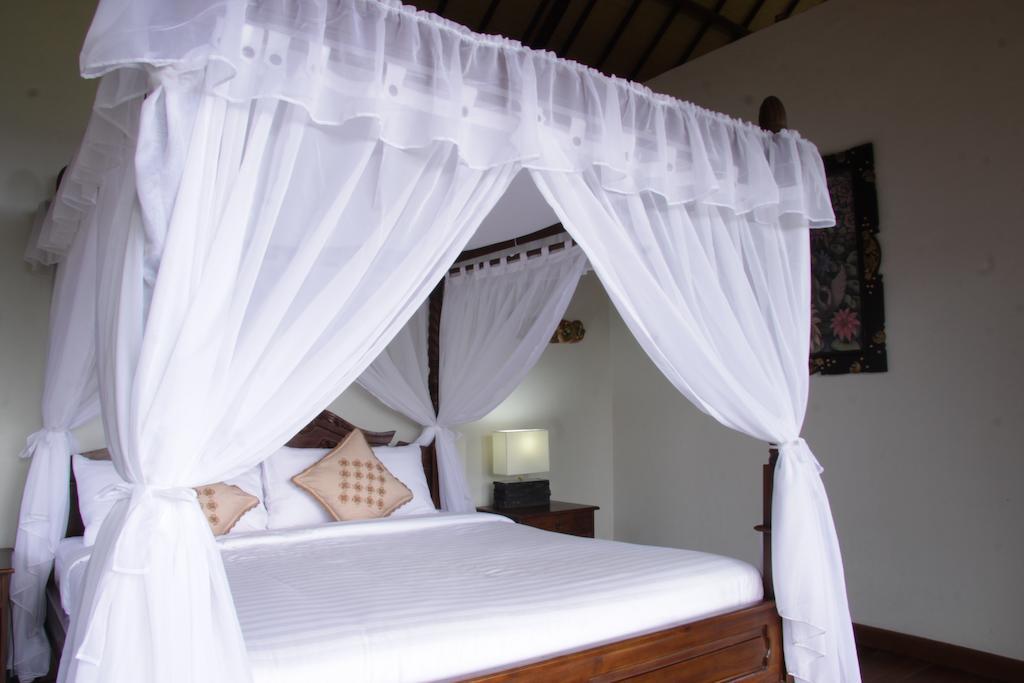 Munduk Sari Resort Exterior photo